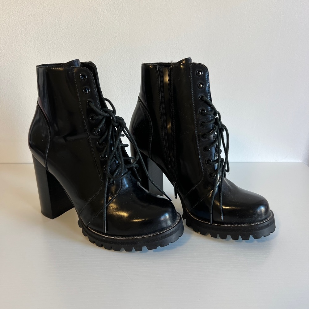 Brand New Jeffrey Campbell Black Combat Boots Size 8
